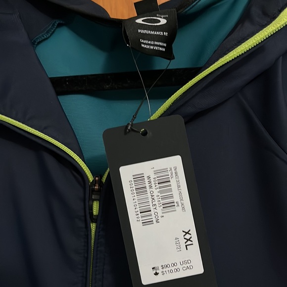 Oakley windbreaker XXL - Picture 4 of 4